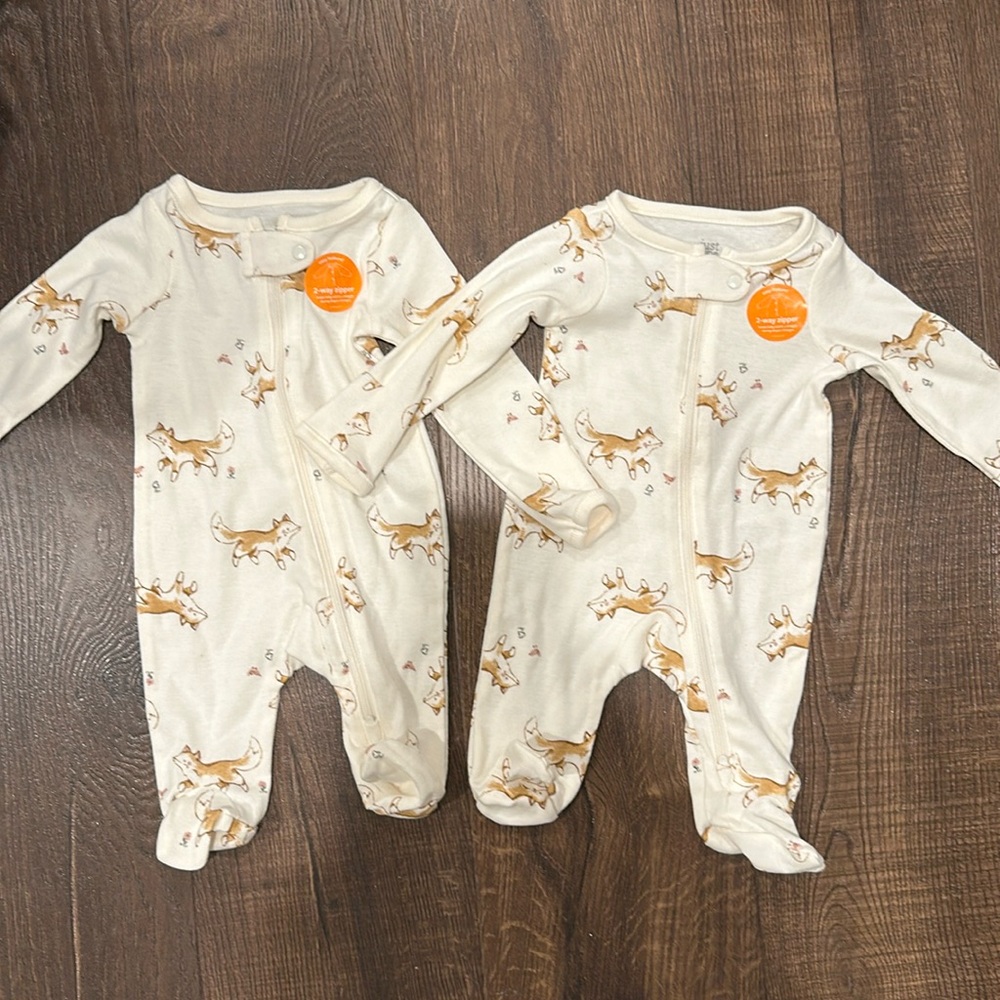Carter's Newborn Onesie Set